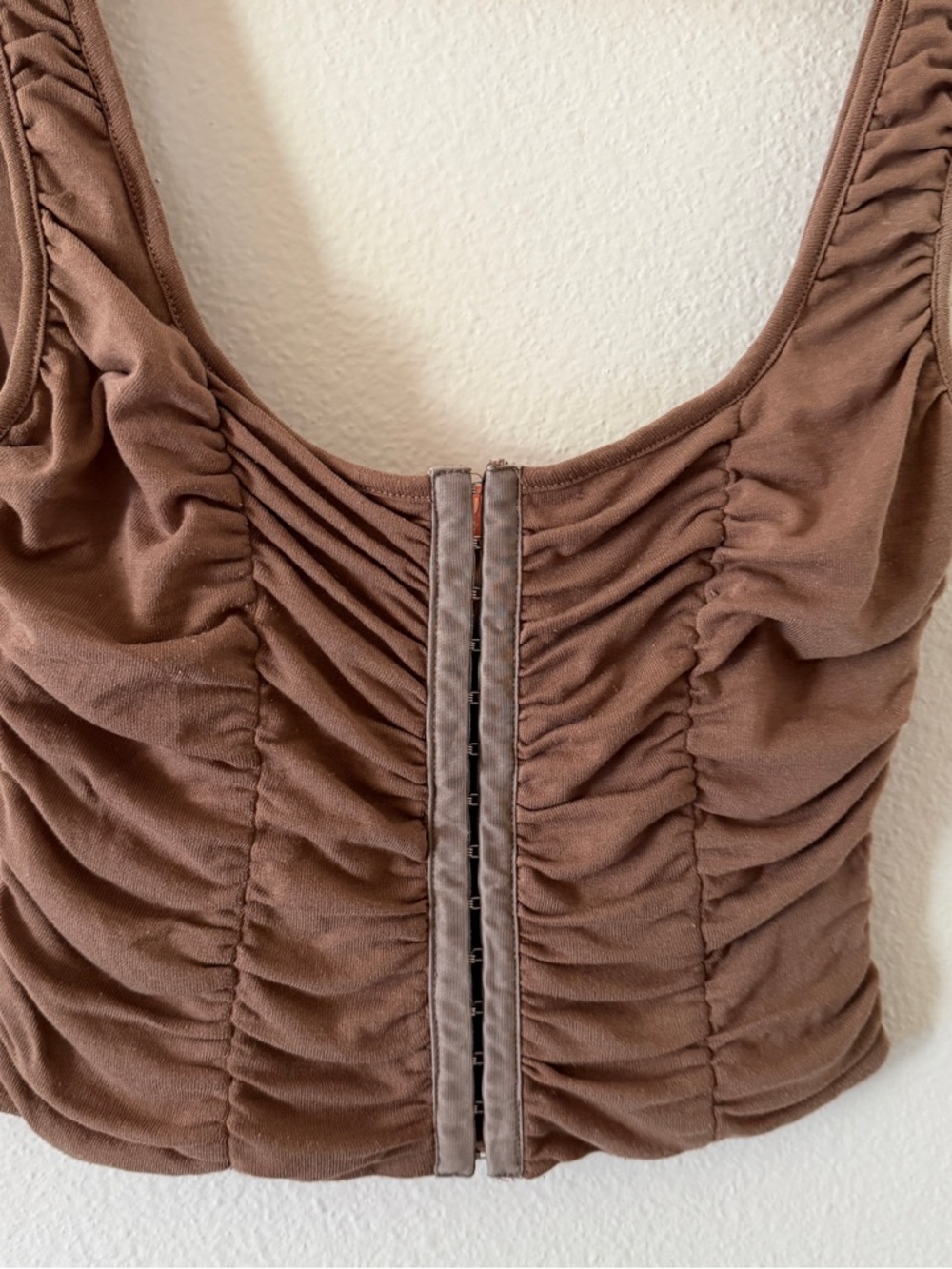 Brown Ruched top - Picture 4 of 5
